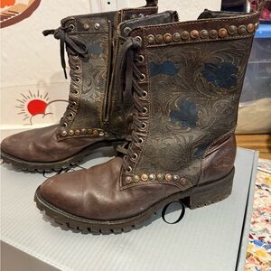 like new Old Gringo Brown and Blue Combat Boots